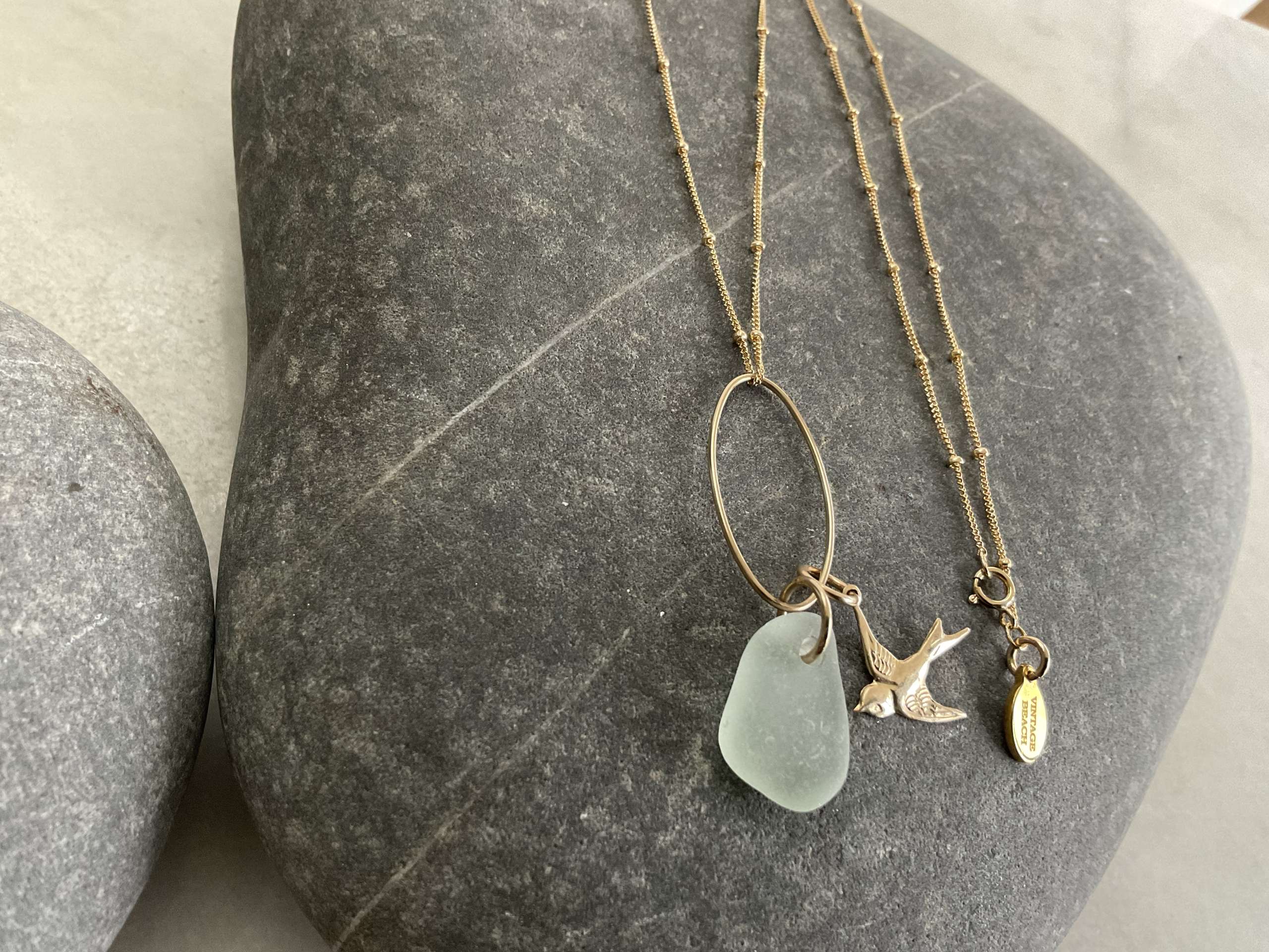 62E8B065-8B1B-455F-99AF-78906B5D2632