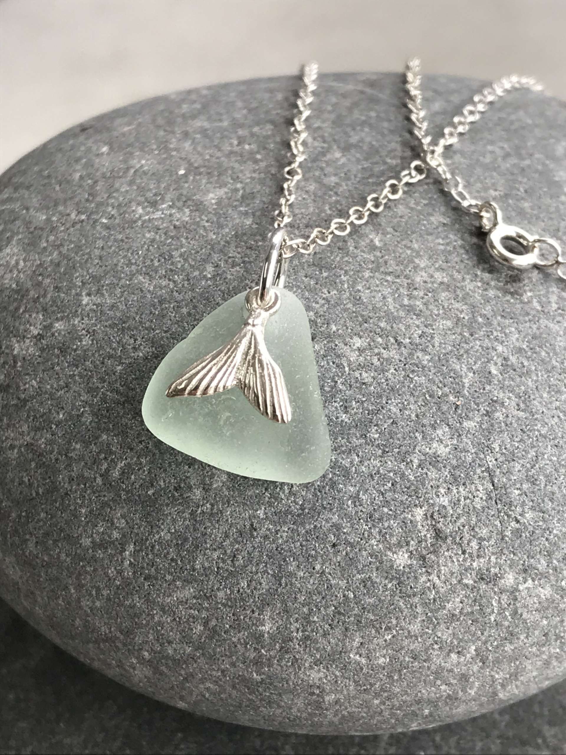 A8567CA6-CEE9-41C9-9677-47FE128F1D61